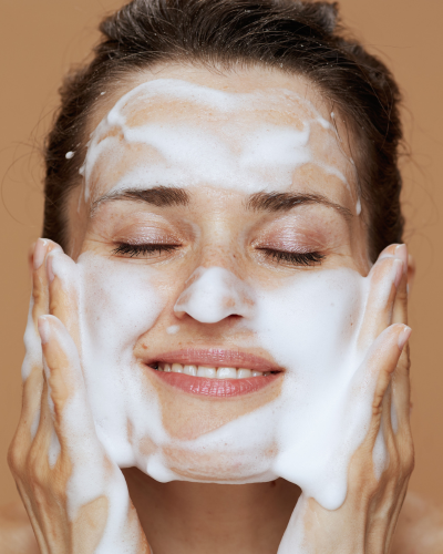 Ruusu kasvojenpuhdistusaine, 150 ml / Rose Face Cleansing Foam, 150ml