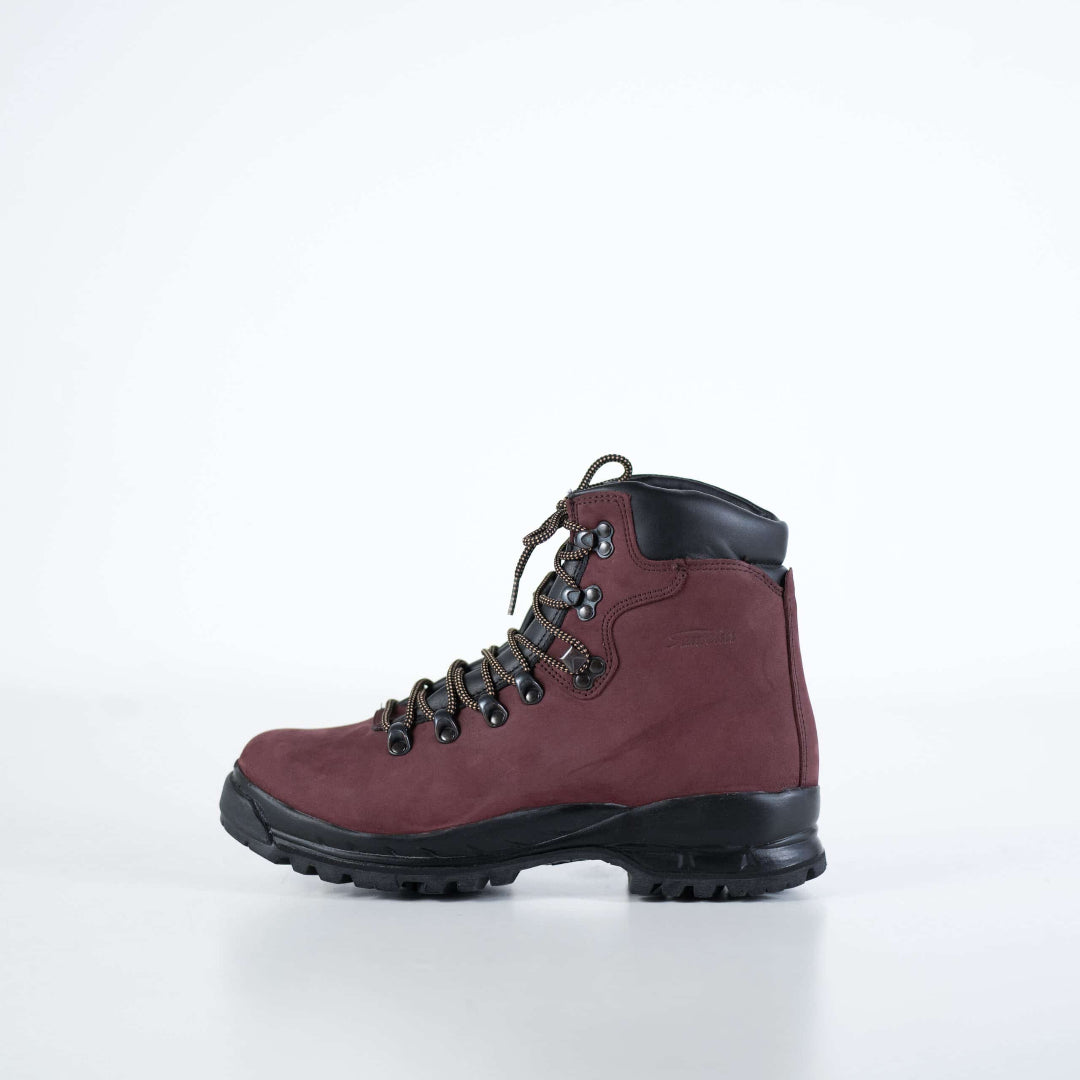 5531 Burgundinpunaiset vaelluskengät / 5531 Burgundy Hiking Boots