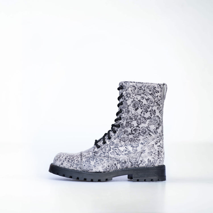 511 Harmaa kukka saappaat / 511 Gray Flower