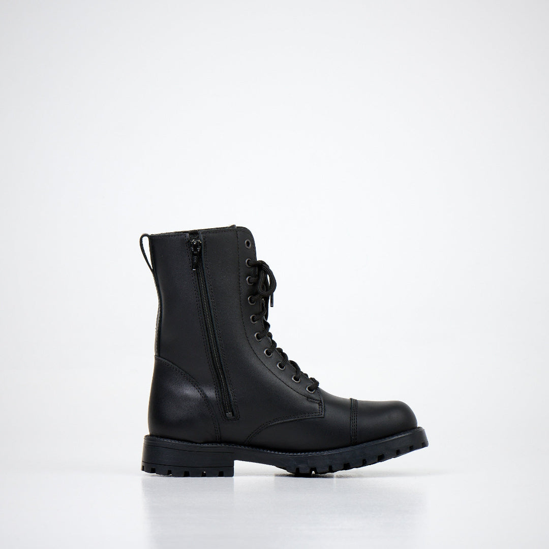 511 2.0 Mustat nahkasaappaat vetoketjulla / Black With Zipper